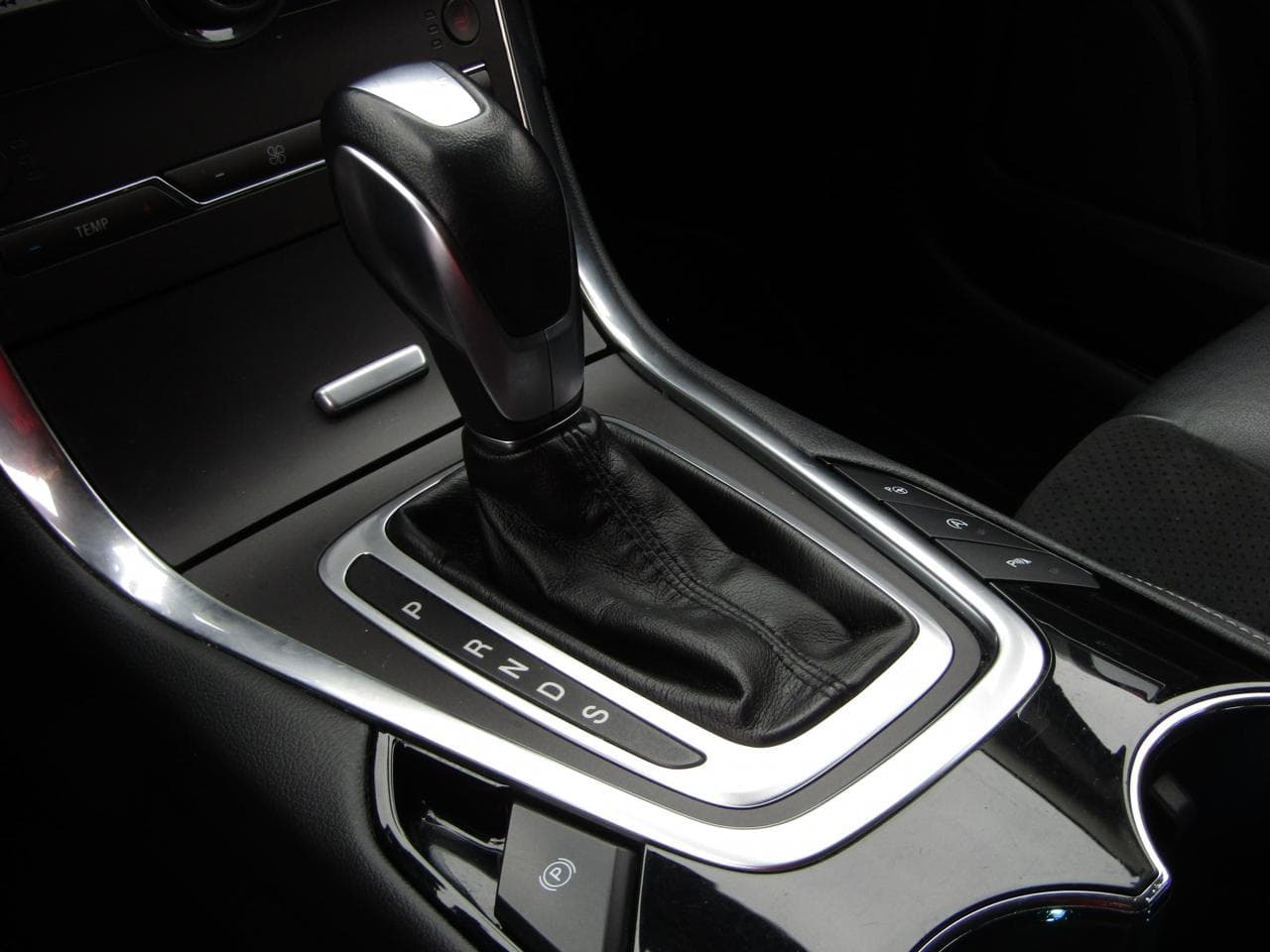 2016 Ford S-MAX - 14