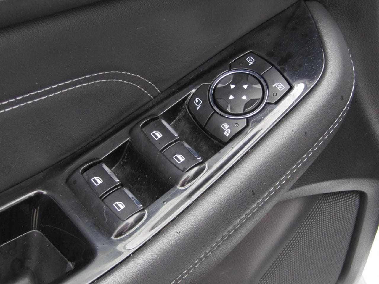 2016 Ford S-MAX - 11