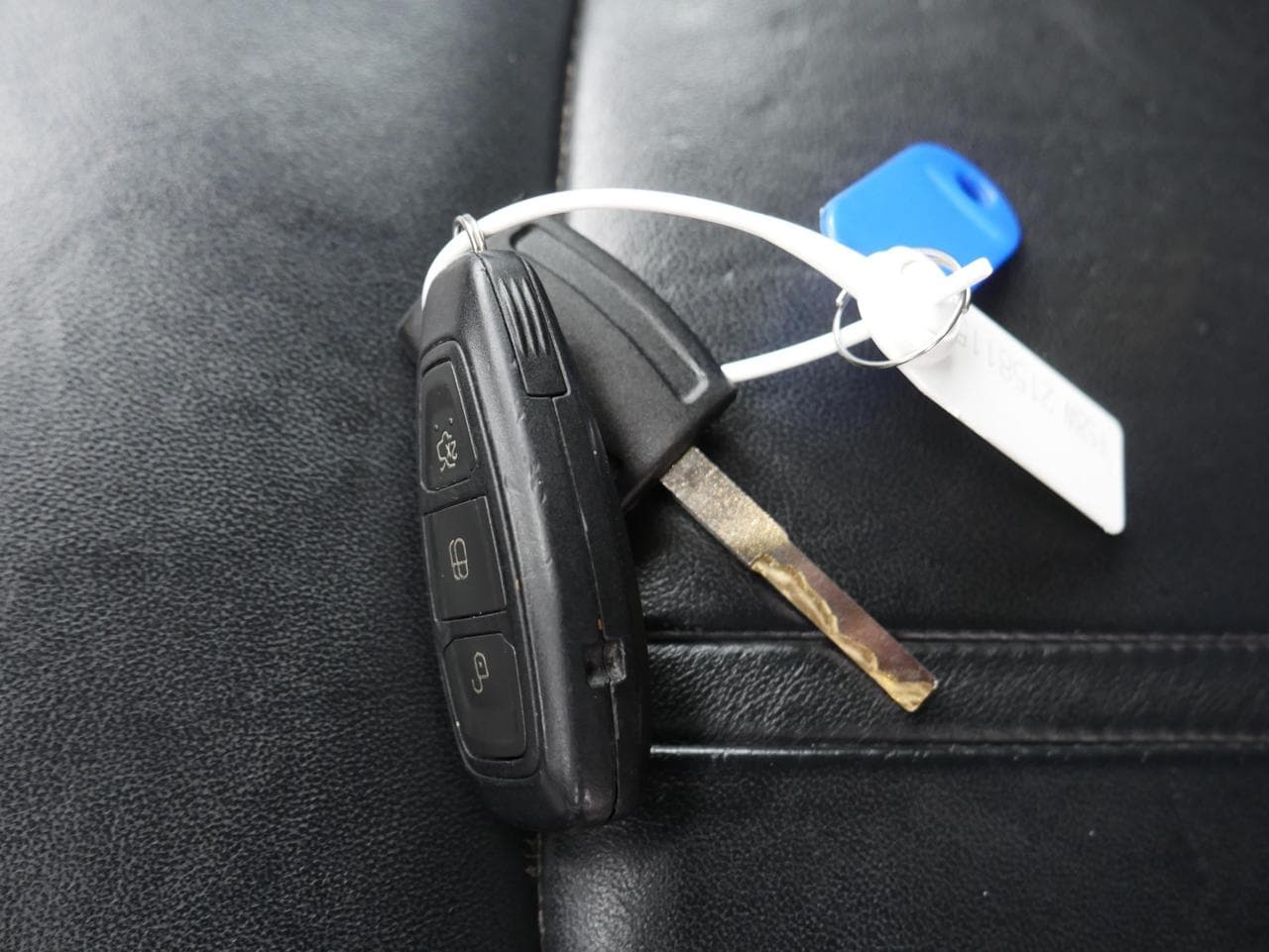 2012 Ford S-MAX - 18