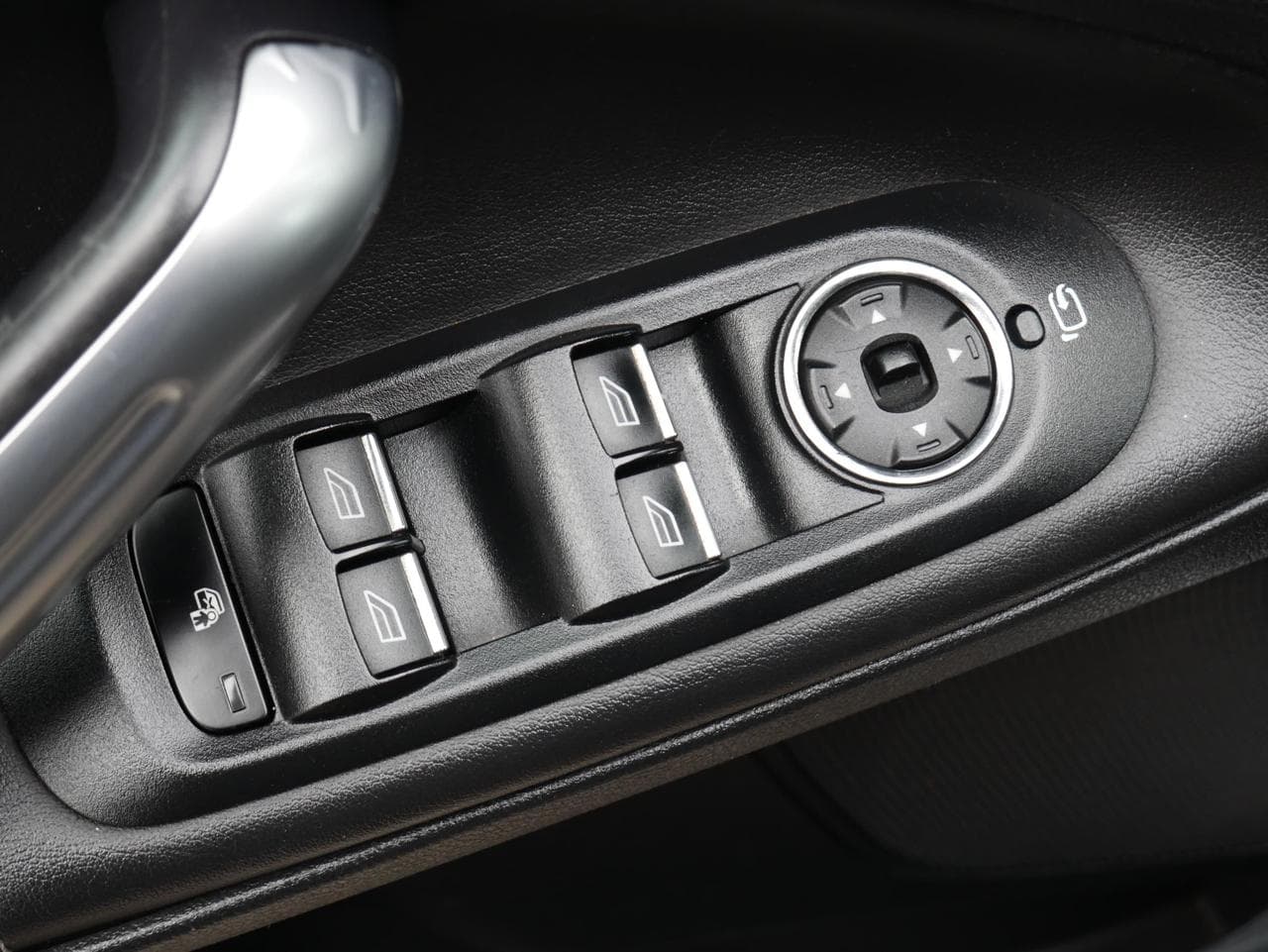 2012 Ford S-MAX - 16