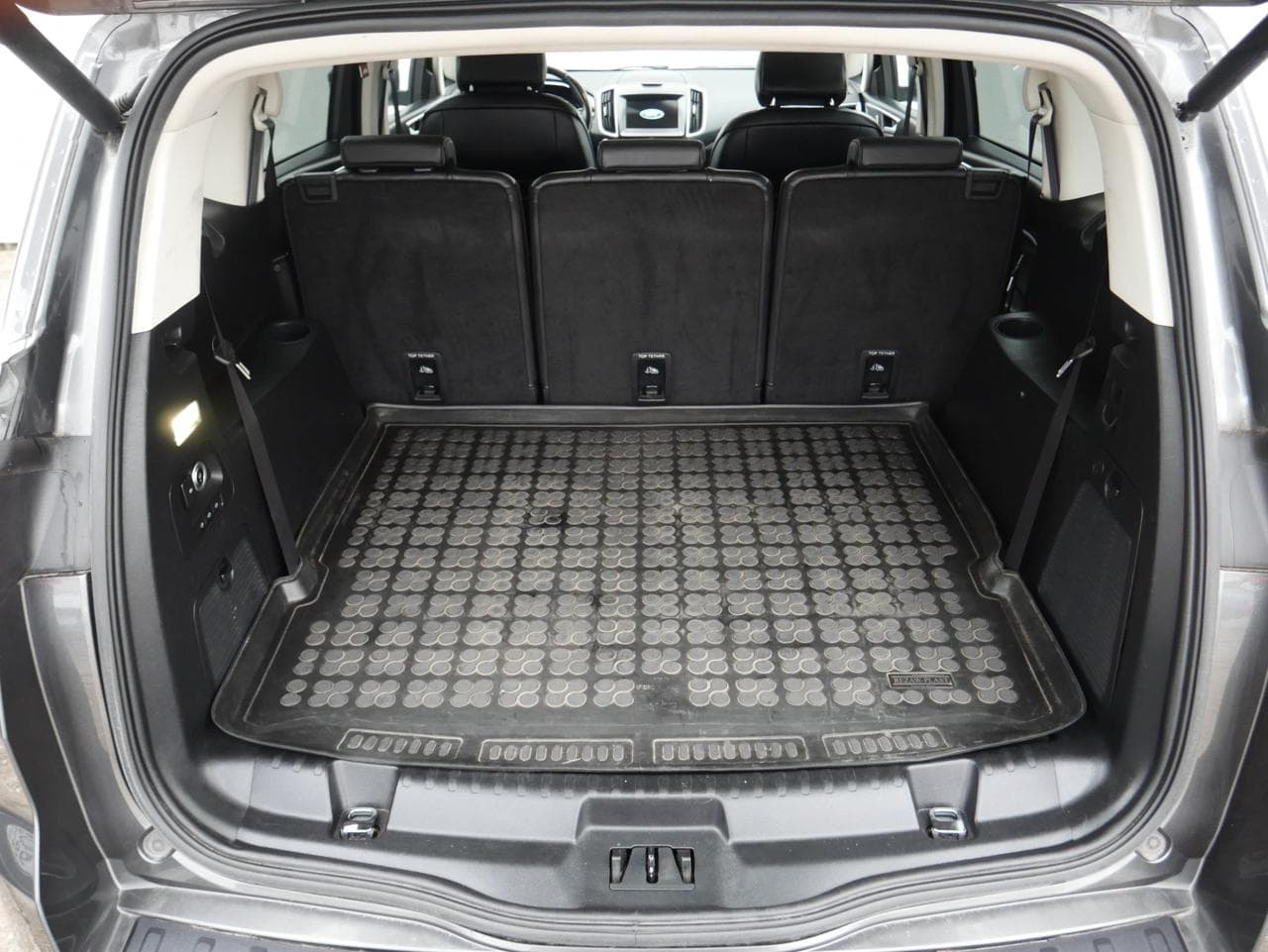 2016 Ford S-MAX - 7