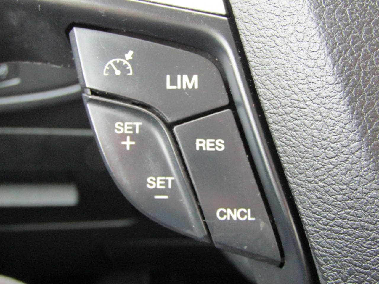 2016 Ford S-Max - 13