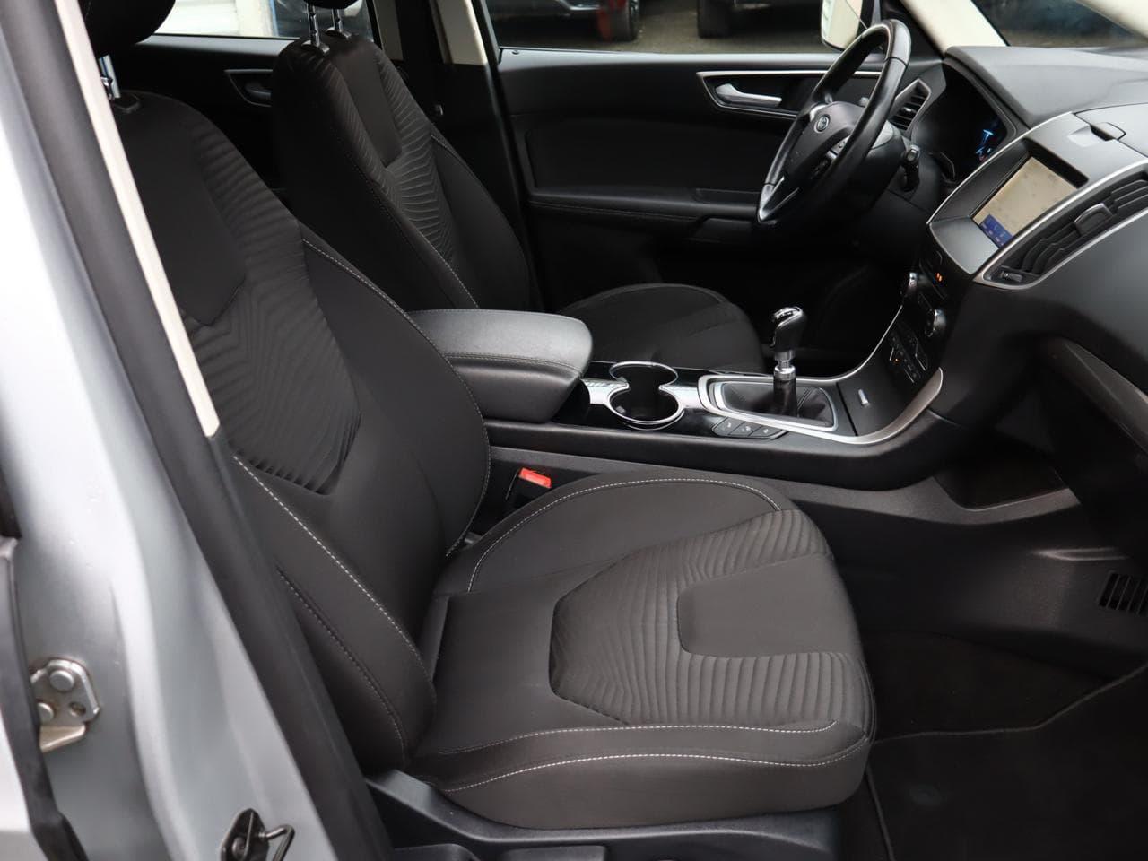 2021 Ford S-Max - 10