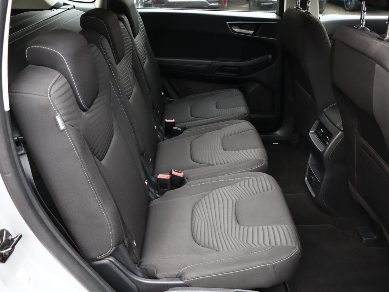 2021 Ford S-Max - 11