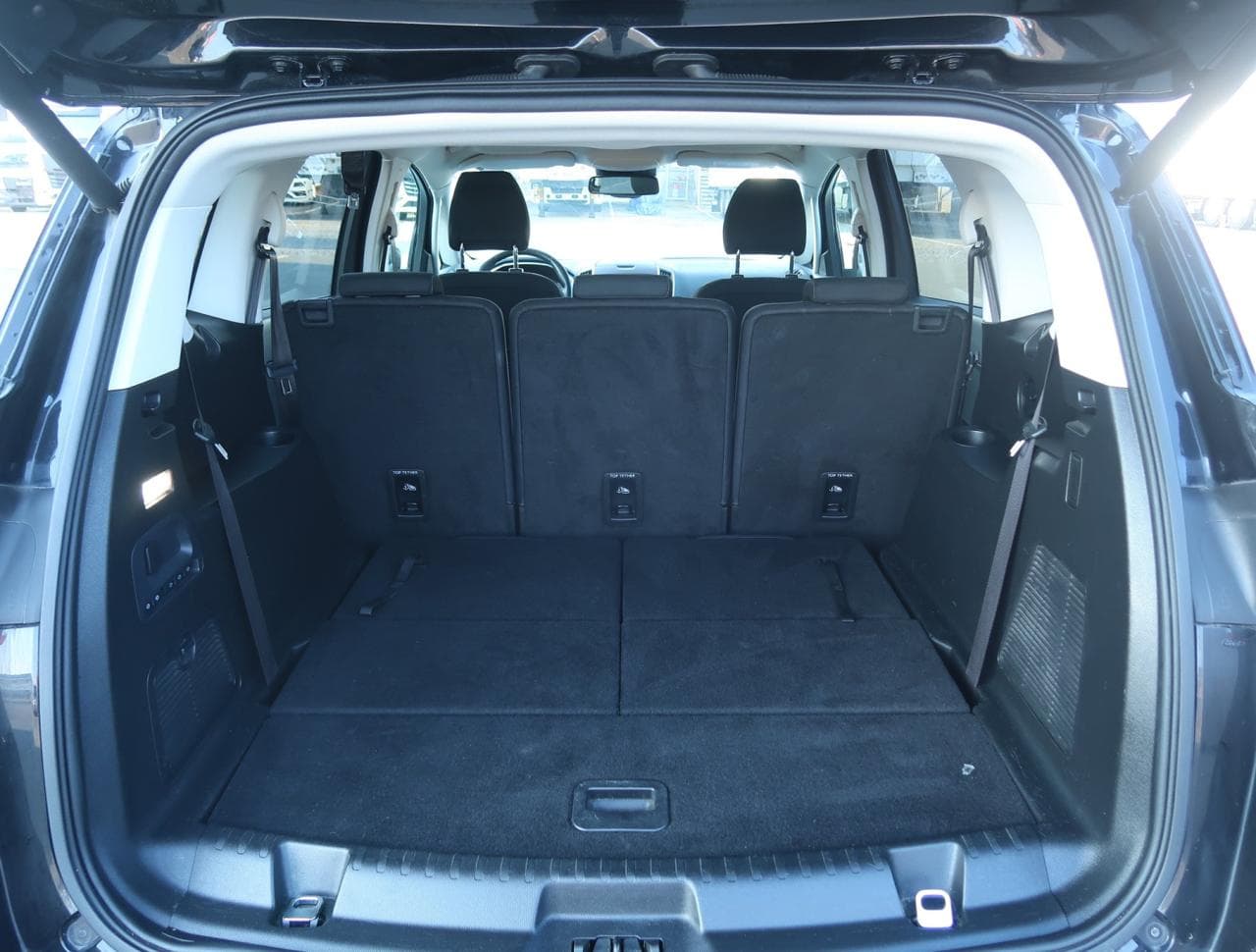 2020 Ford S-Max - 20