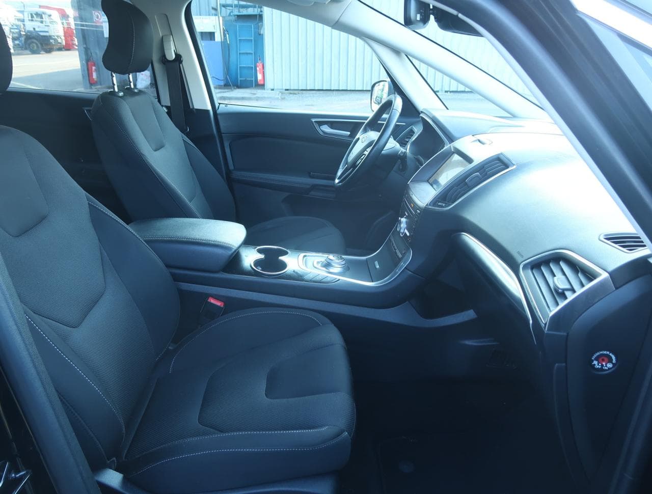 2020 Ford S-Max - 12