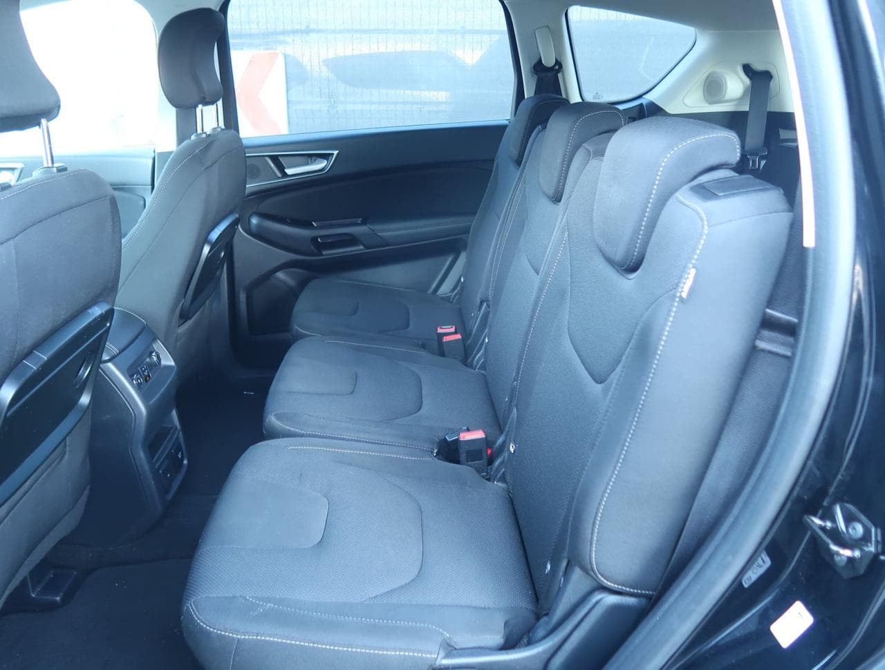 2020 Ford S-Max - 15