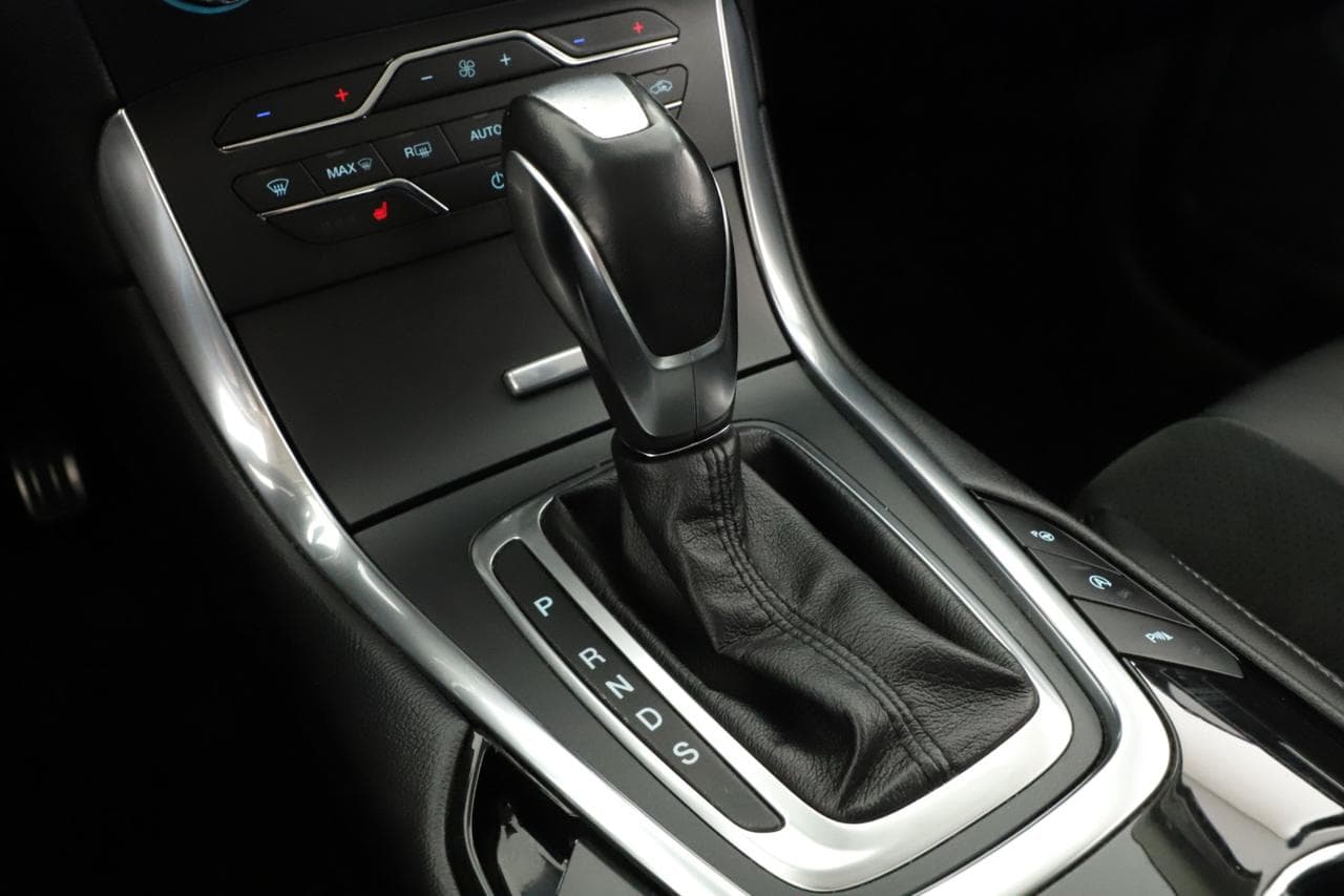 2016 Ford S-Max - 16