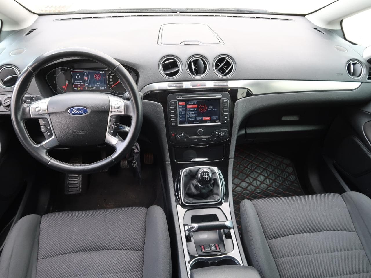 2013 Ford S-Max - 10