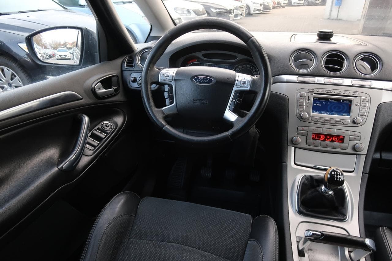 2009 Ford S-Max - 9