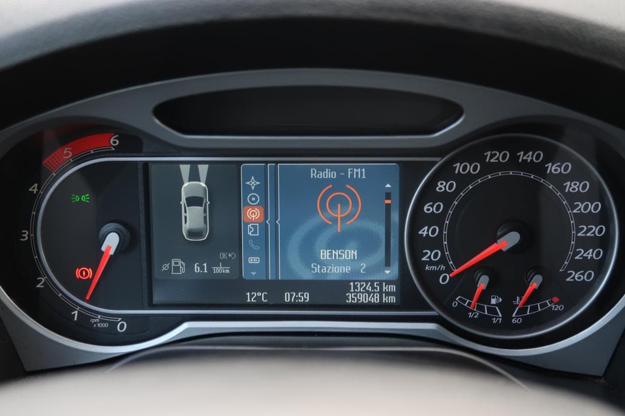 2009 Ford S-Max - 17