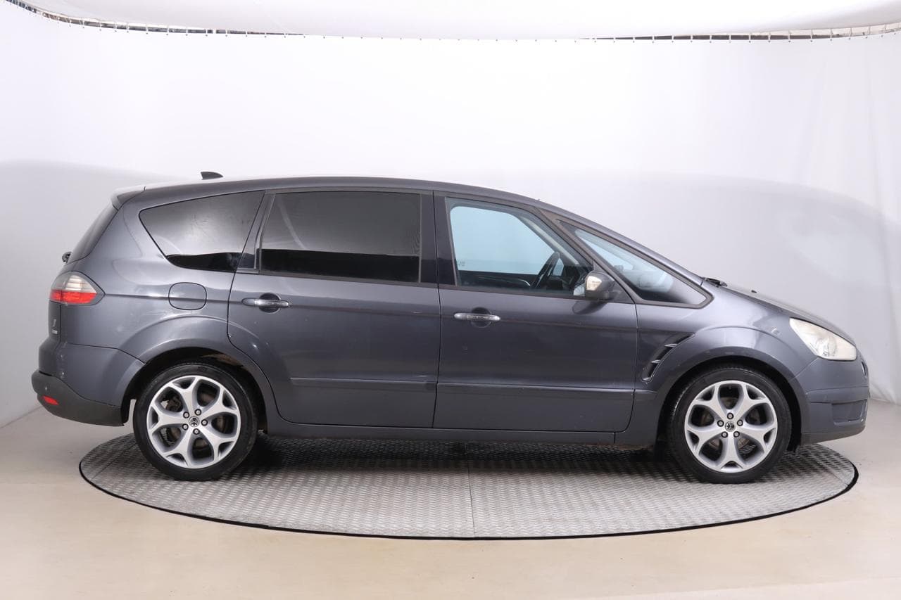 2009 Ford S-Max - 8