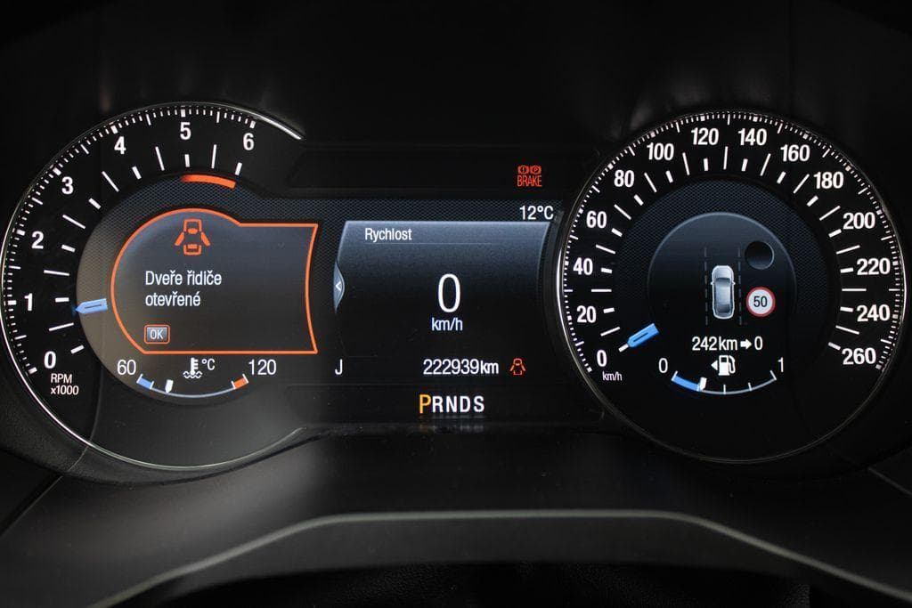 2016 Ford S-MAX - 14