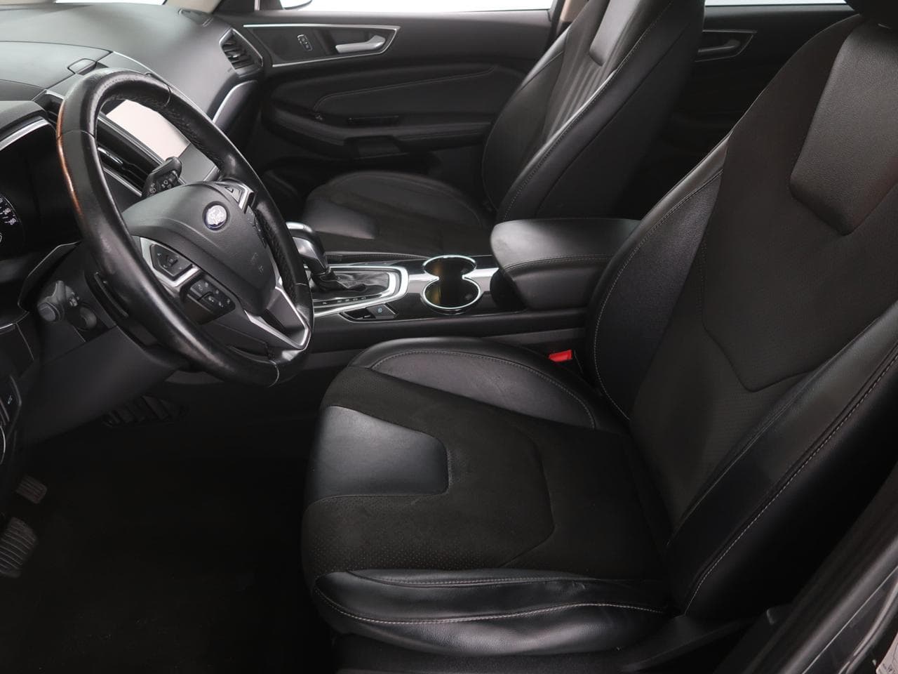 2015 Ford S-MAX - 16