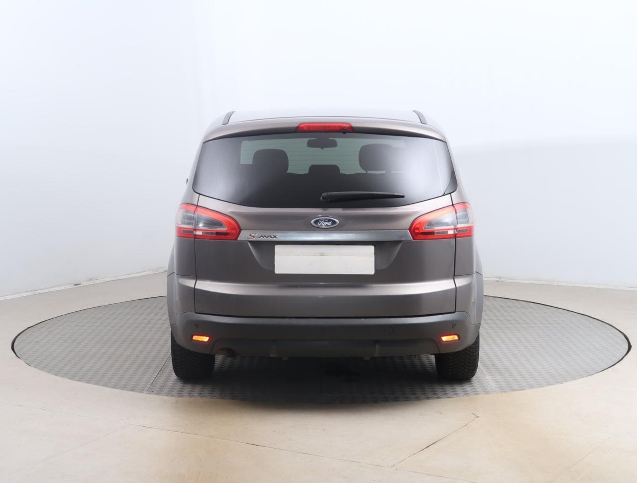 2012 Ford S-Max - 11