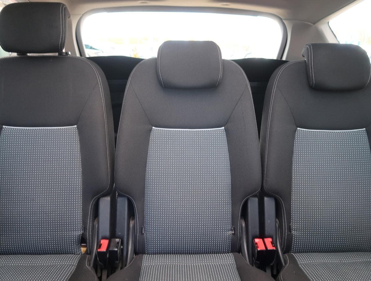 2012 Ford S-Max - 27