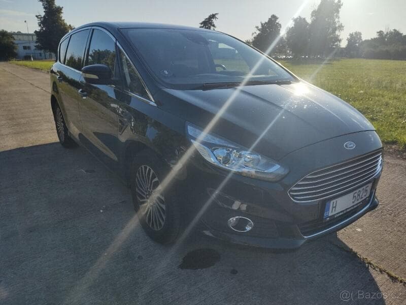 Ford S-MAX 2.0 TDCi MPV