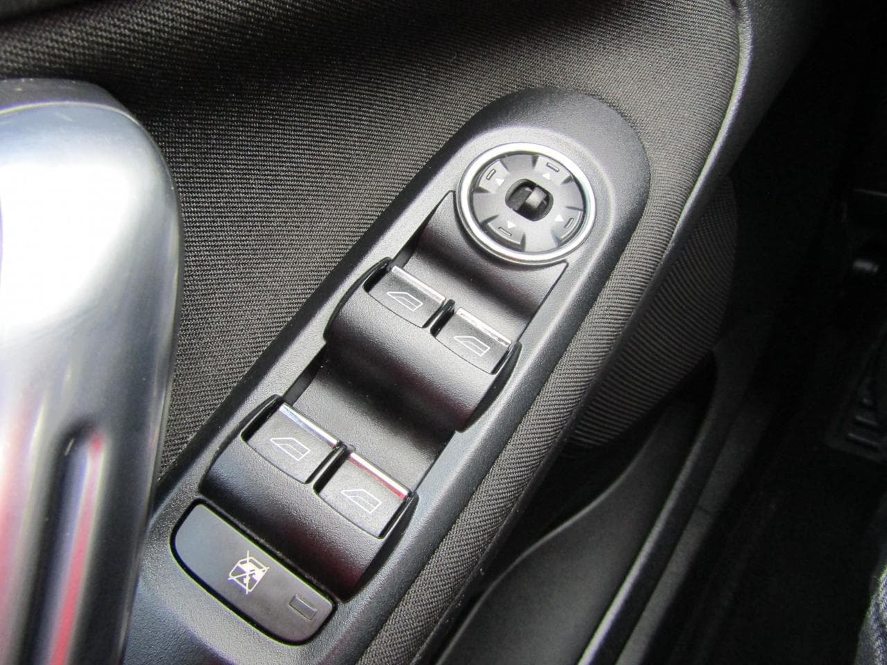 2010 Ford S-Max - 27