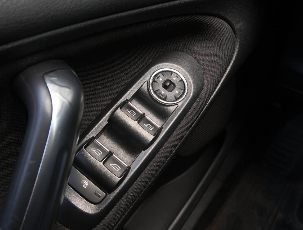 2014 Ford S-Max - 39