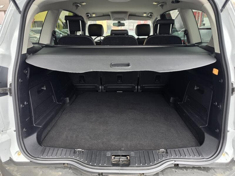 2013 Ford S-Max - 11