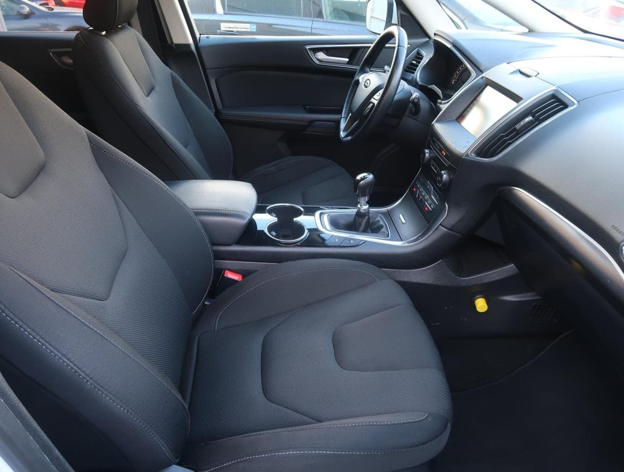 2015 Ford S-Max - 23