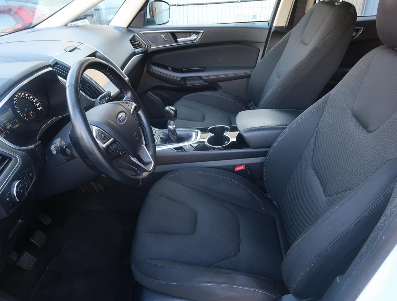 2015 Ford S-Max - 31