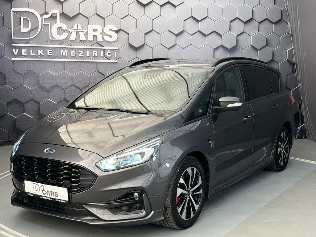 Ford S-MAX 2.0 ST-LINE manuál LED MPV