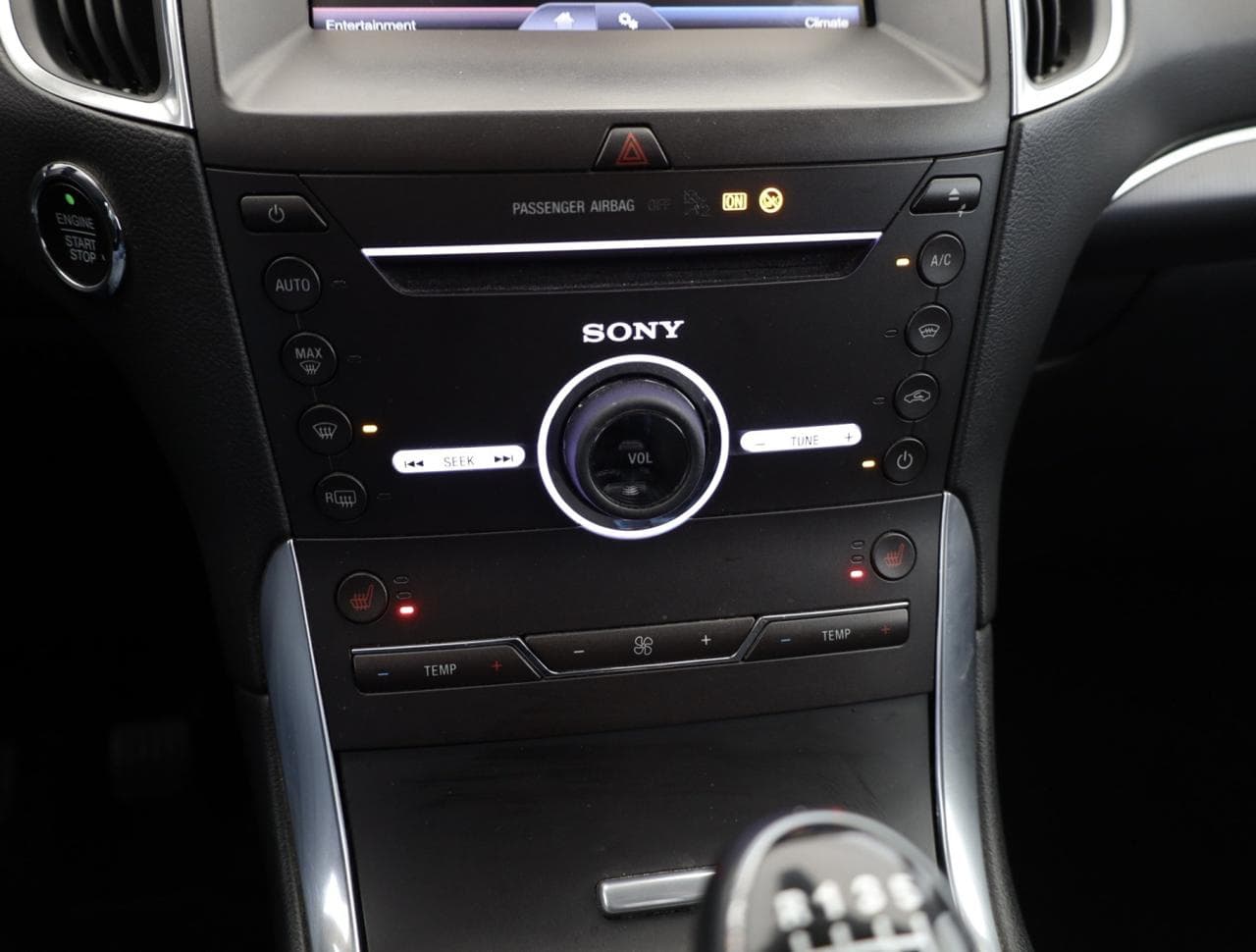 2015 Ford S-MAX - 16
