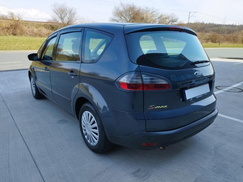 2008 Ford S-MAX - 5