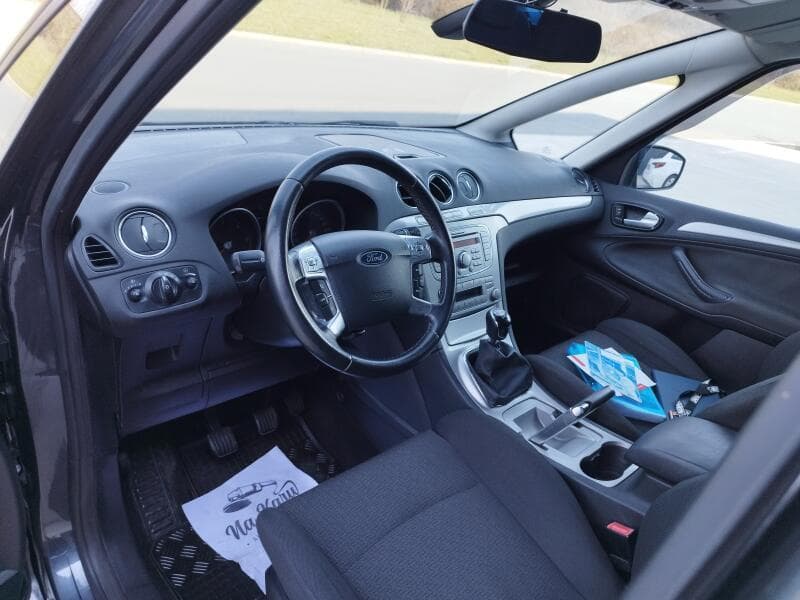 2008 Ford S-MAX - 9