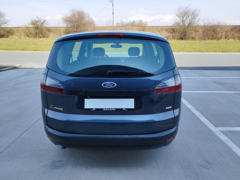 2008 Ford S-MAX - 4