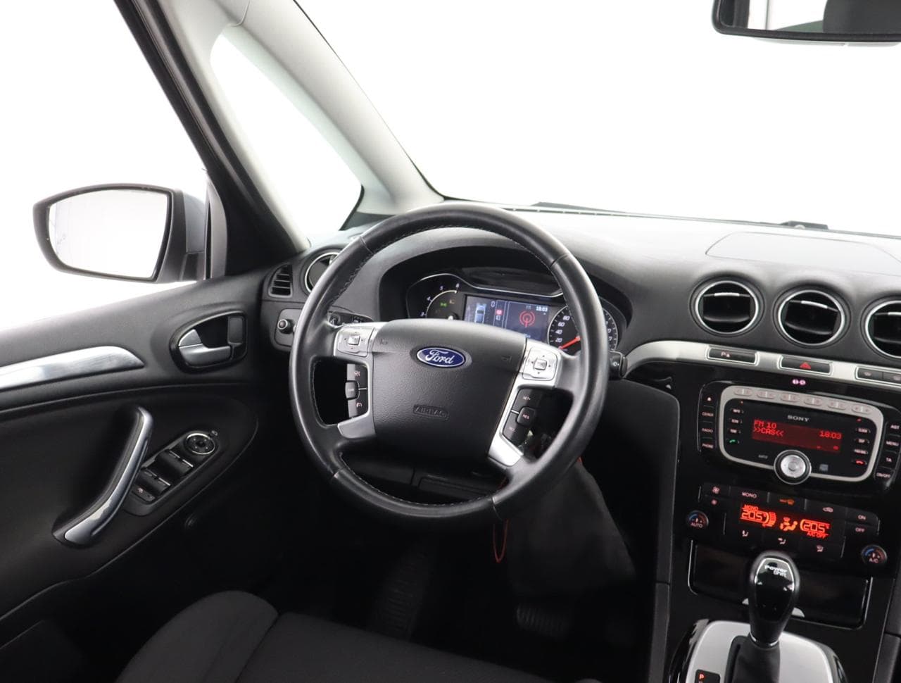 2012 Ford S-MAX - 9