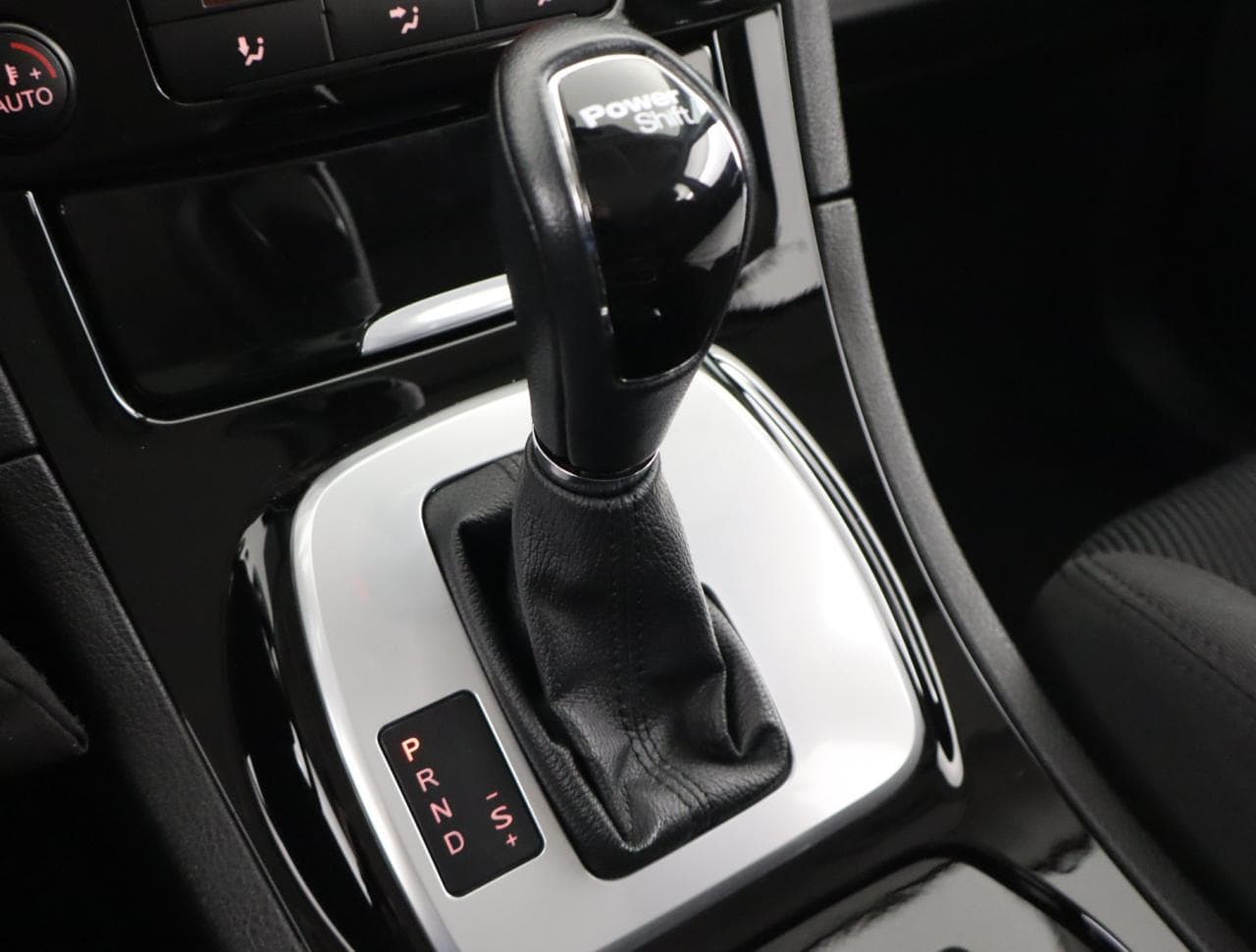 2012 Ford S-MAX - 19