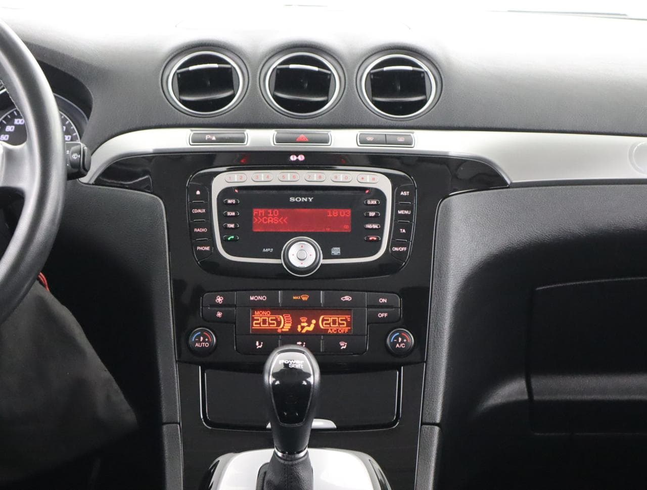 2012 Ford S-MAX - 18