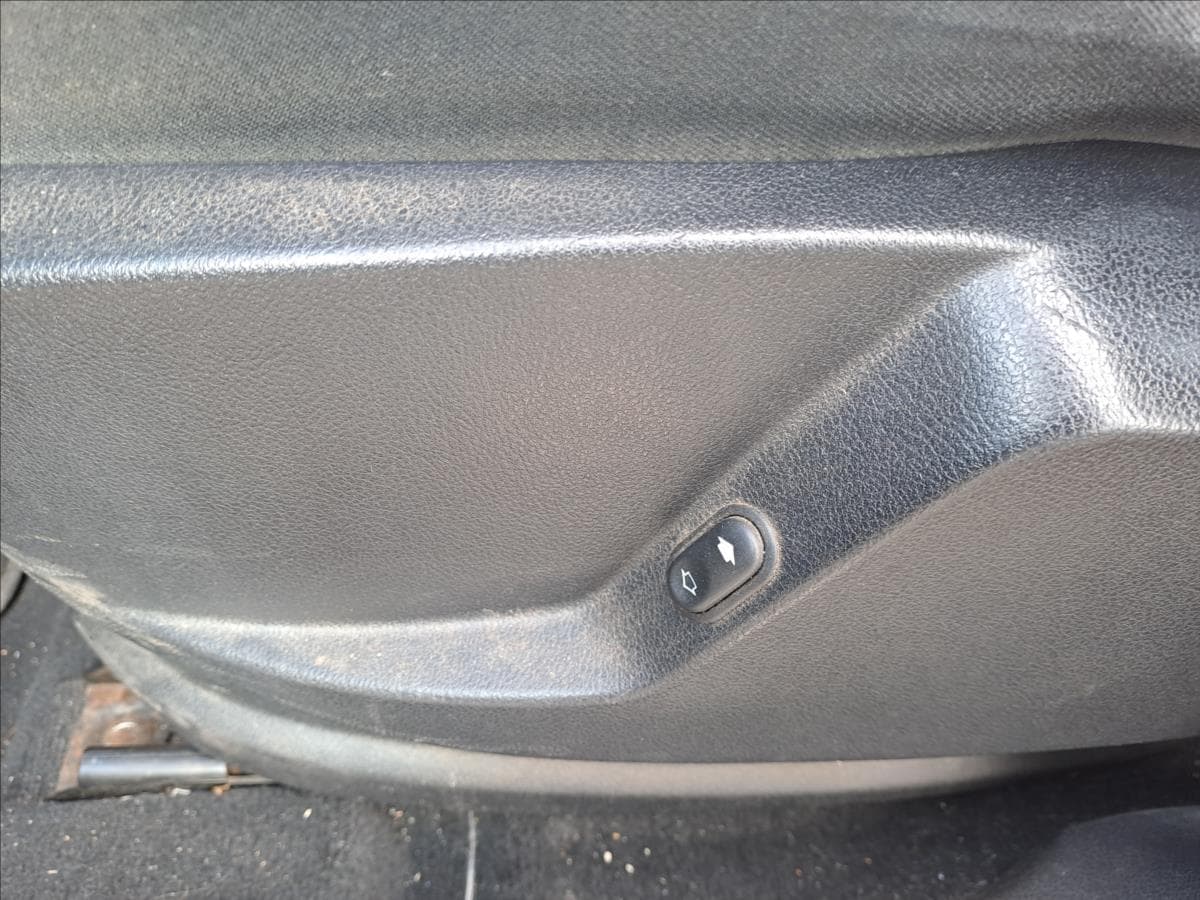 2008 Ford S-MAX - 12
