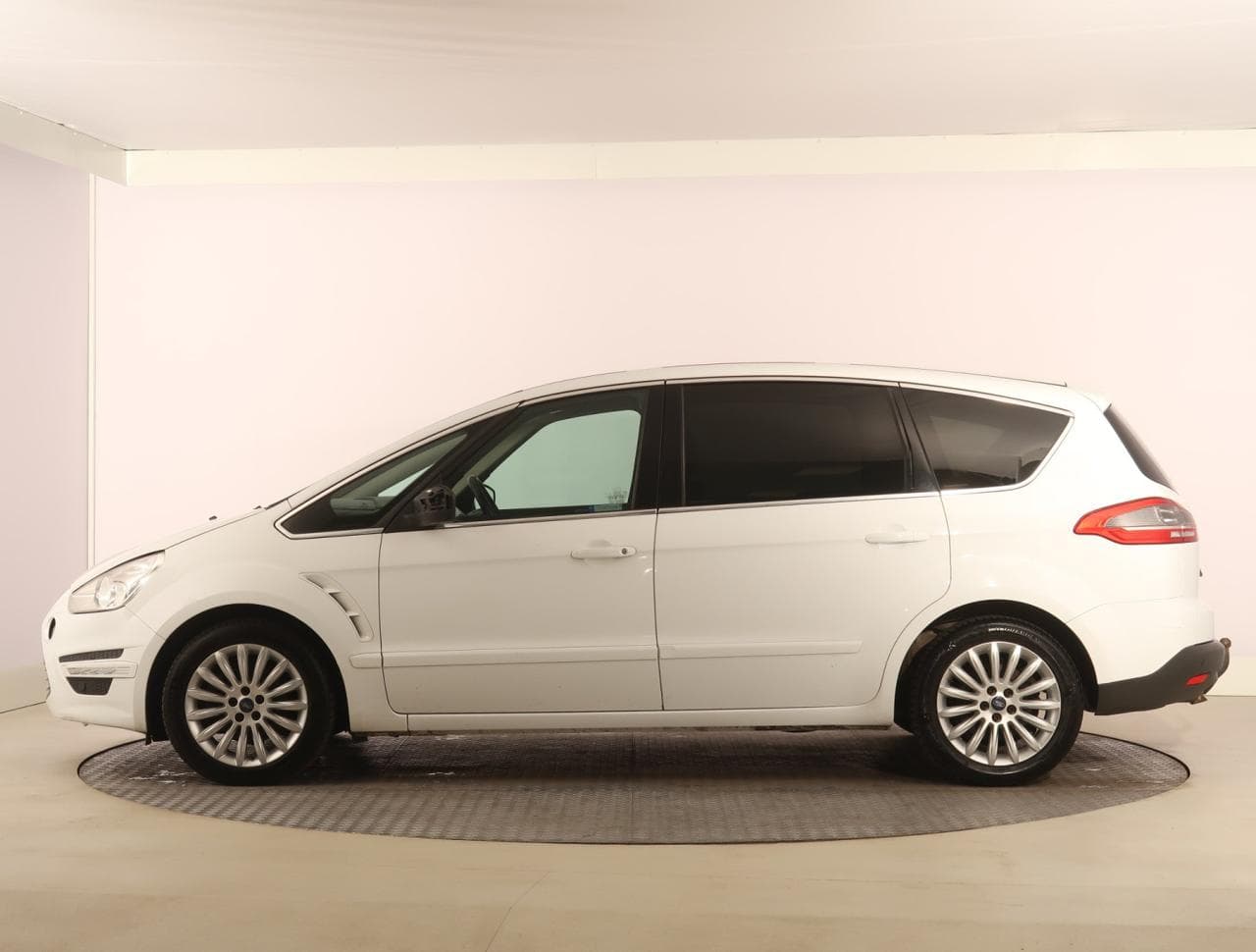 2013 Ford S-MAX - 4