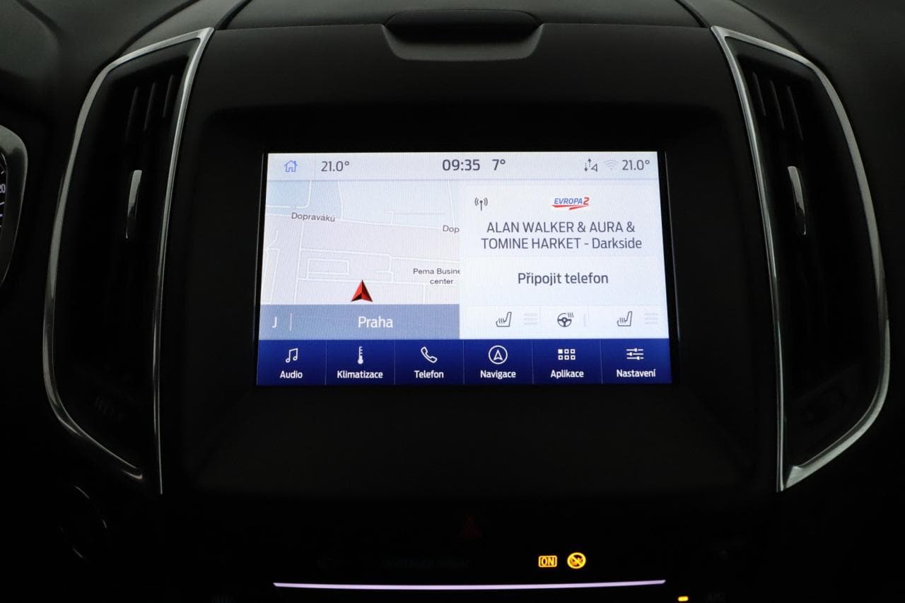 2021 Ford S-MAX - 17