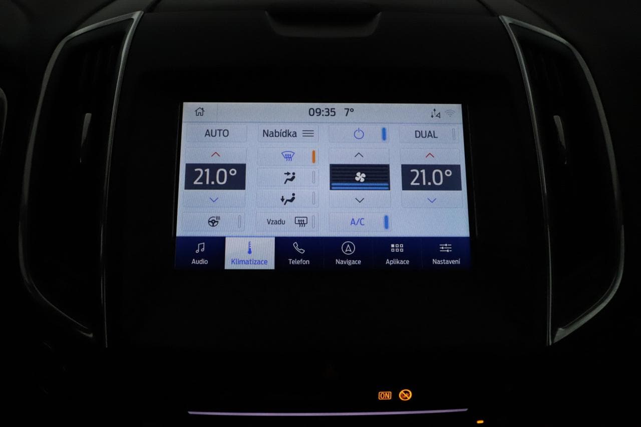 2021 Ford S-MAX - 19