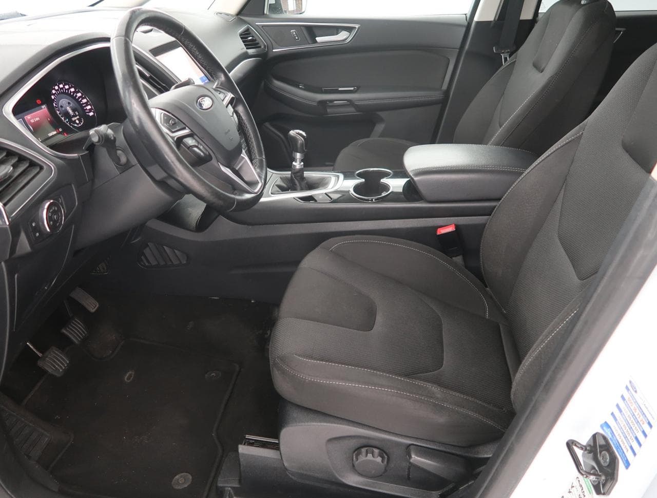 2019 Ford S-MAX - 16