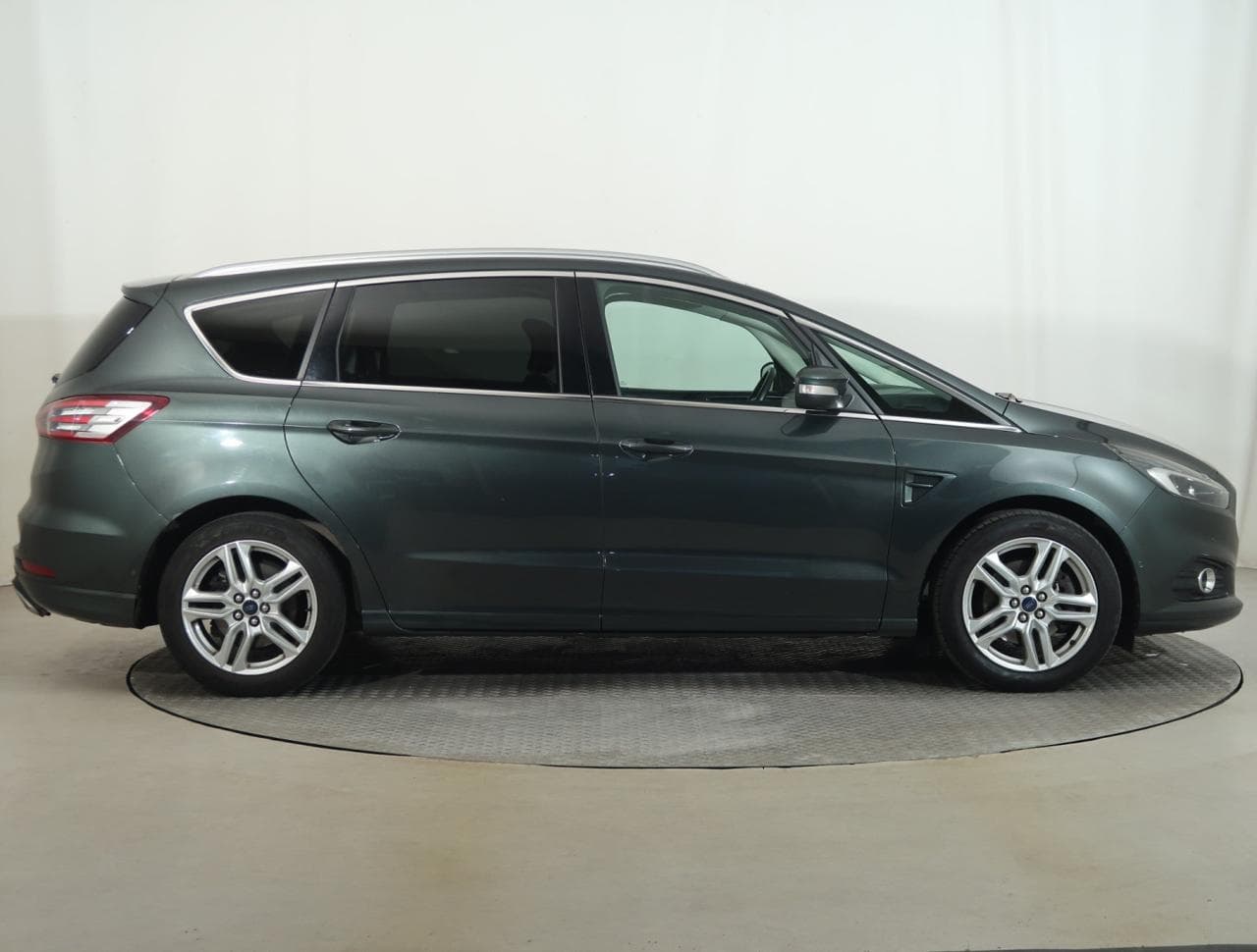 2016 Ford S-MAX - 8