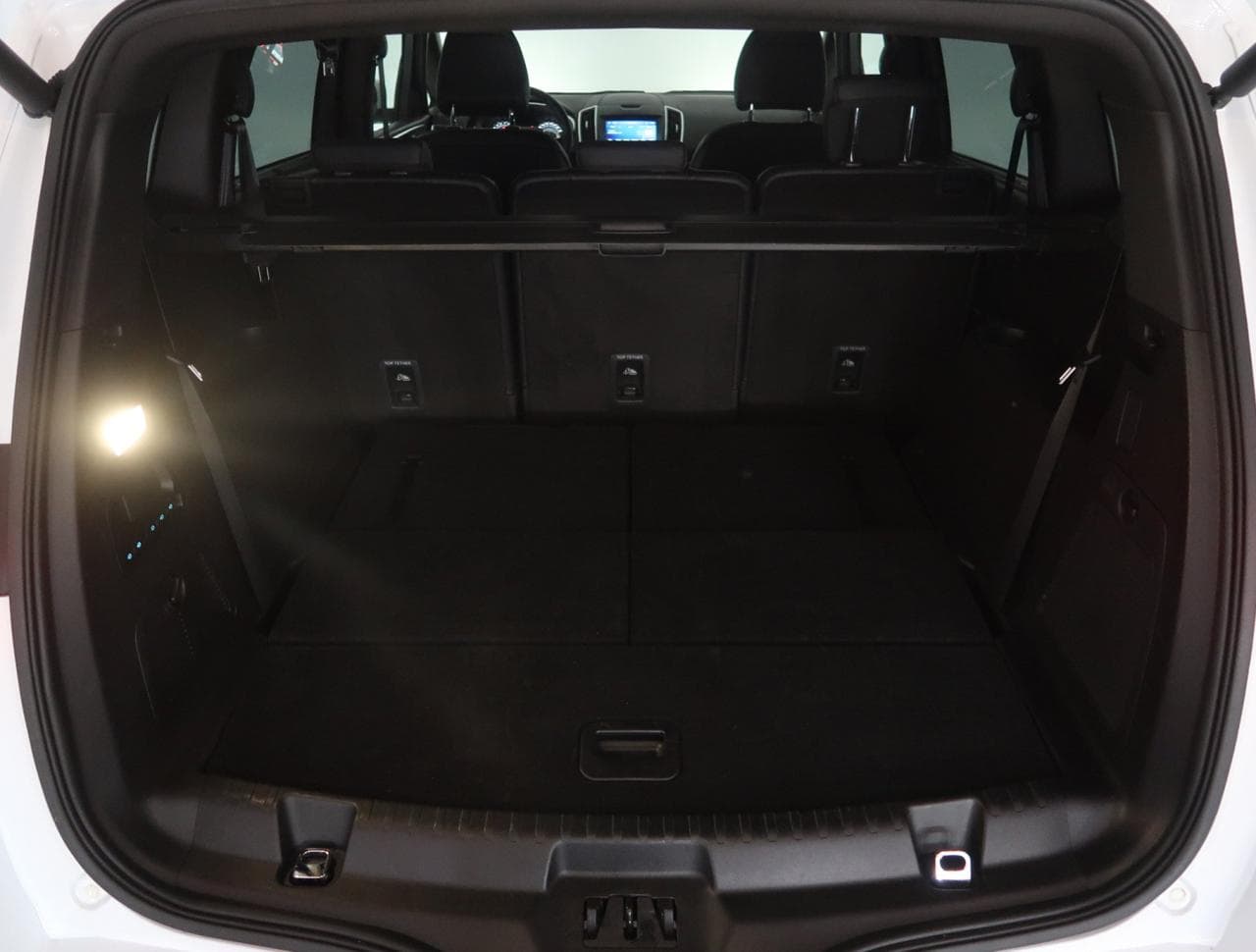 2022 Ford S-MAX - 20