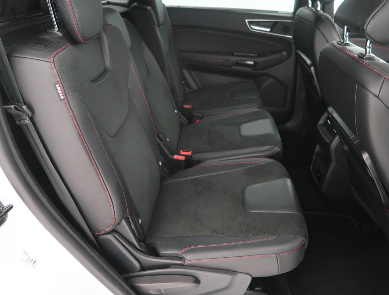 2022 Ford S-MAX - 13