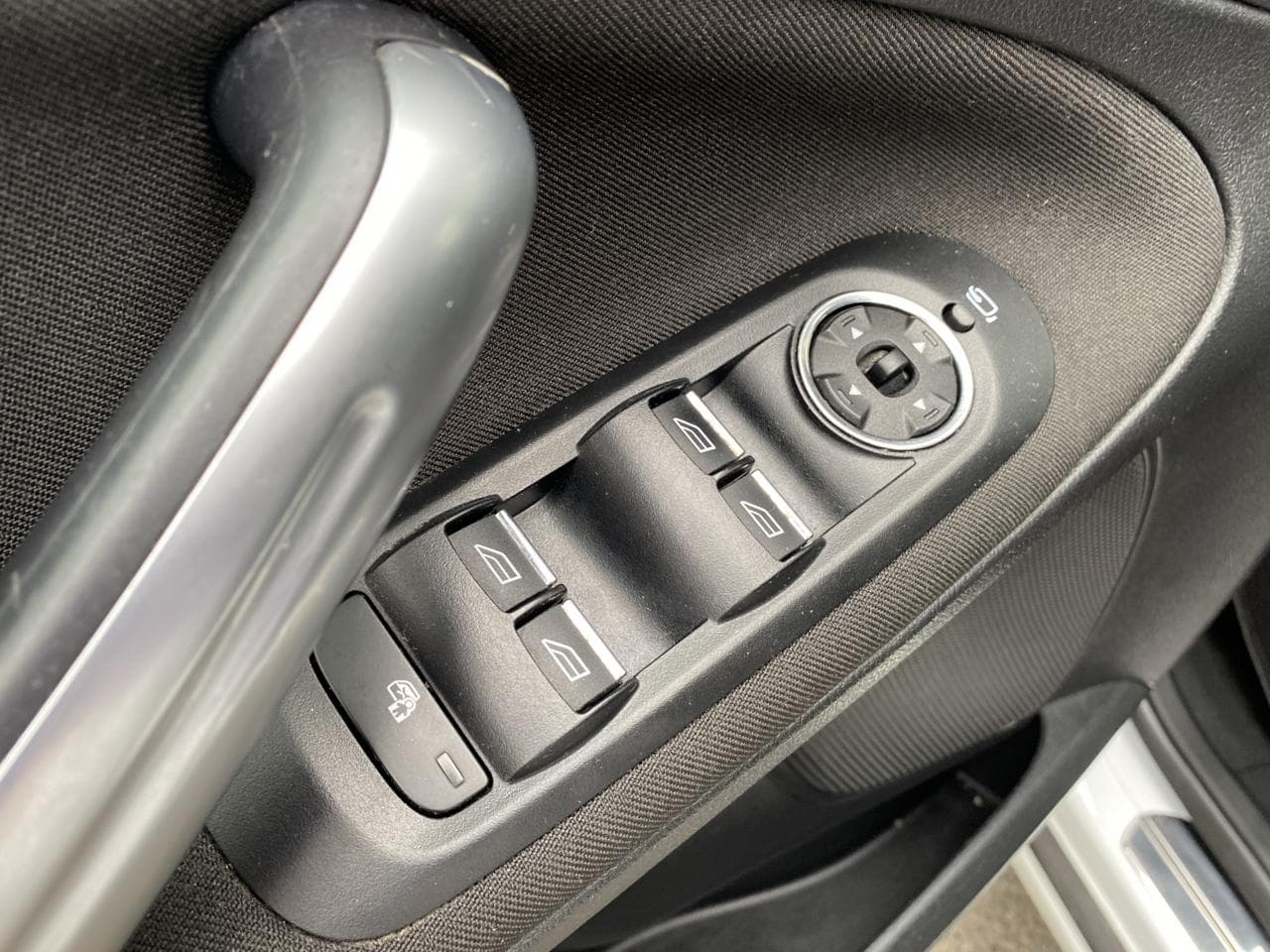 2014 Ford S-MAX - 13