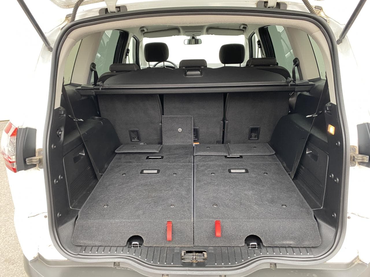 2014 Ford S-MAX - 7
