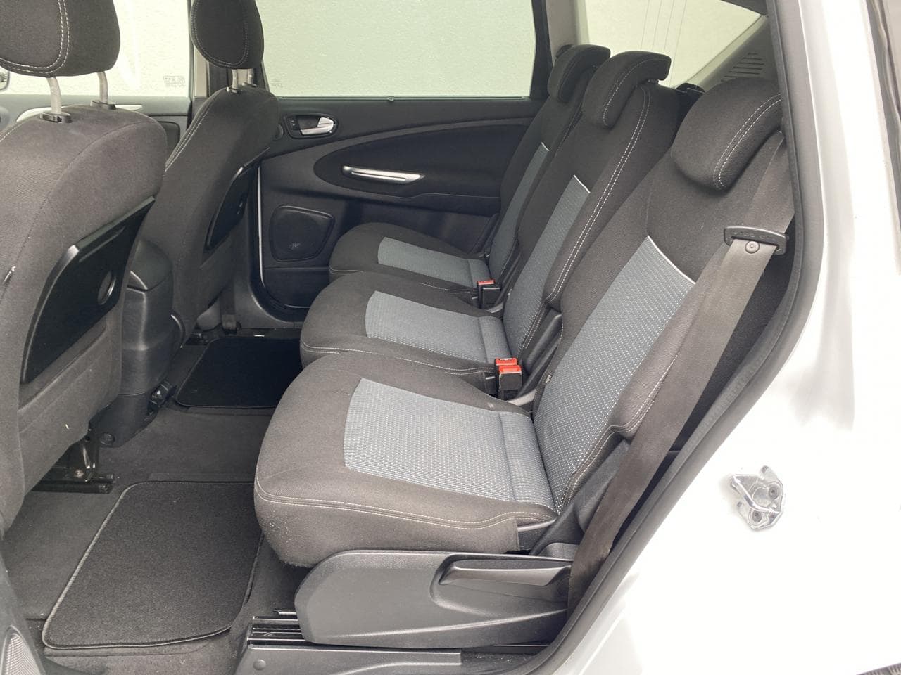 2014 Ford S-MAX - 10