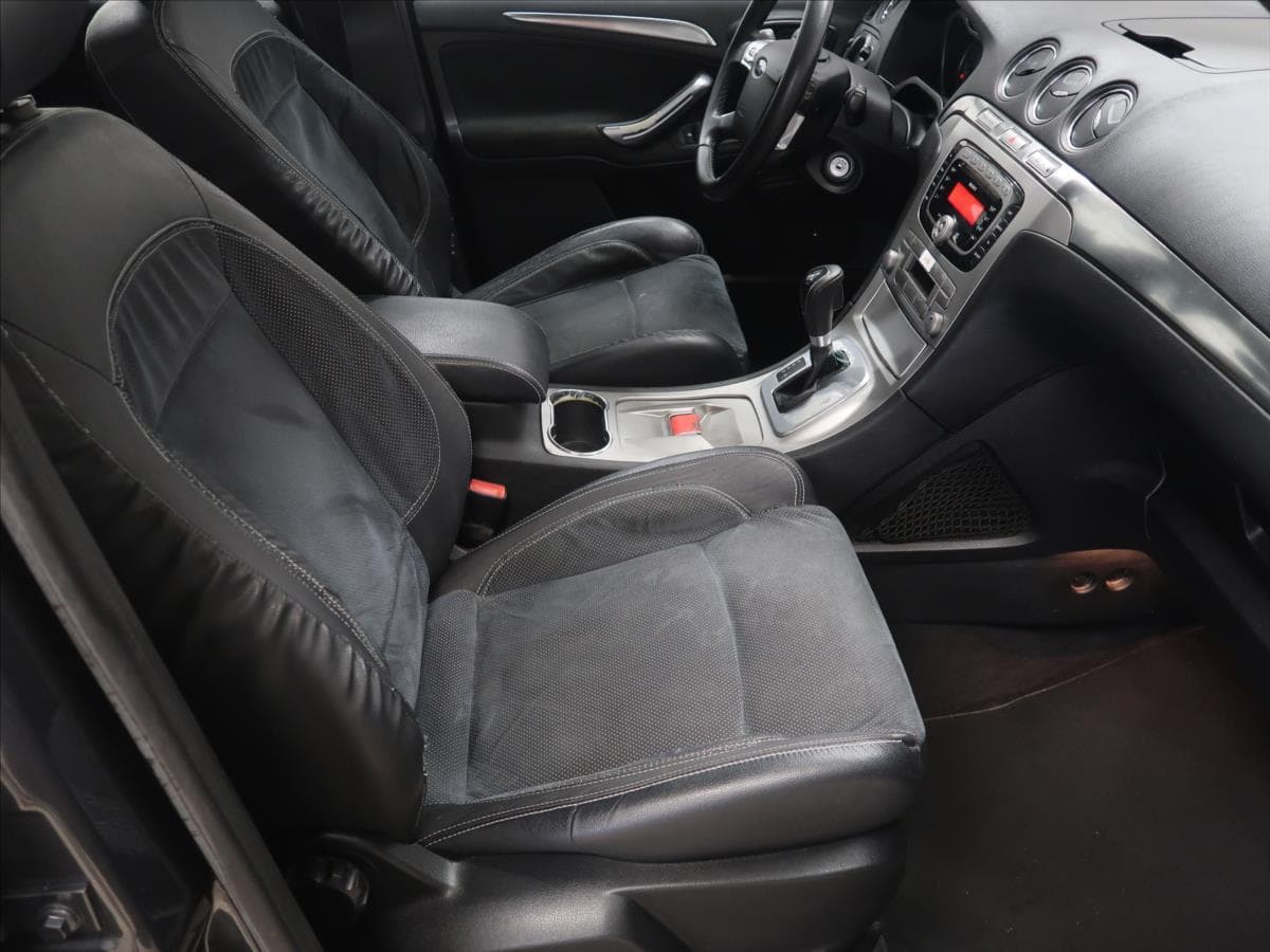 2007 Ford S-MAX - 13
