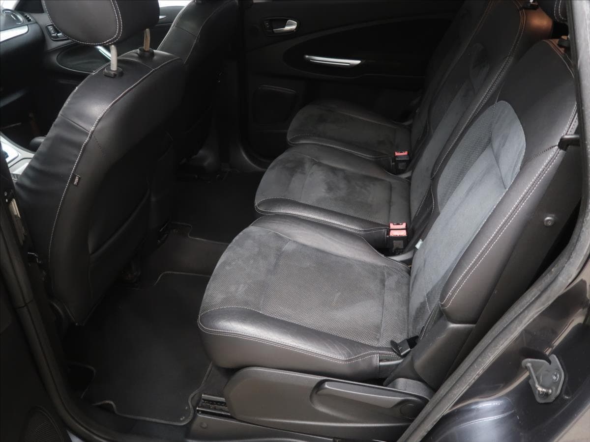 2007 Ford S-MAX - 15