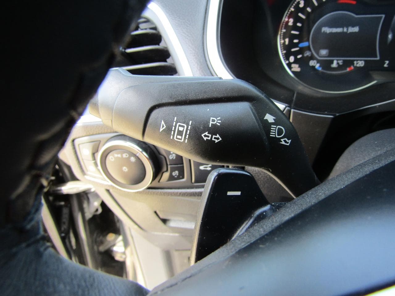 2016 Ford S-MAX - 16