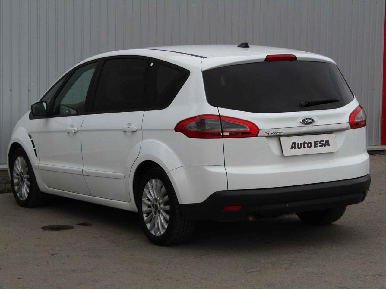 2014 Ford S-MAX - 11