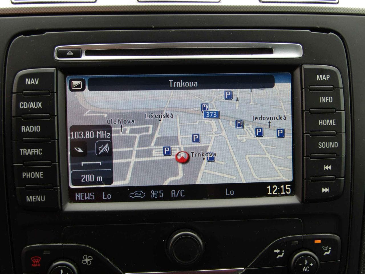 2014 Ford S-MAX - 35